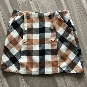 Plaid mini skirt